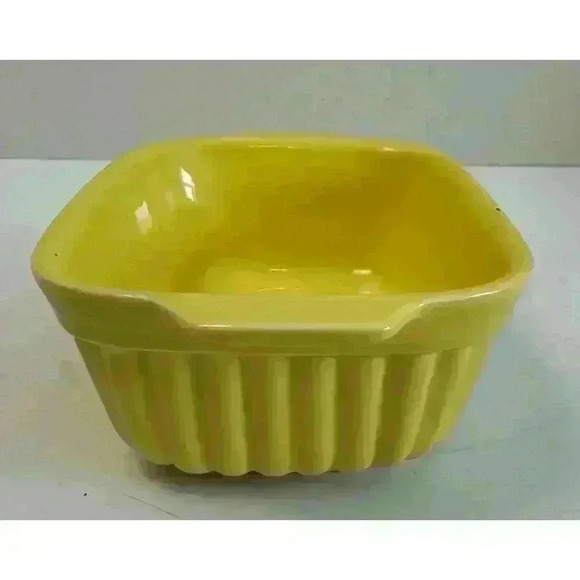 Vintage Pfaltzgraff 1983 FTDA 16 oz Casserole Bread Loaf Baking Dish Yellow - Picture 6 of 10